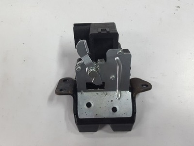 Hyundai i30 ii 12-16r hb замок крышки багажника задняя фото №1