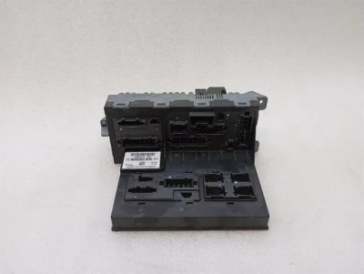 Maybach 62 v240 fuse box a2405451701 фото №1