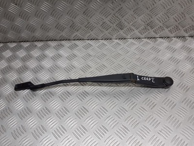 Важіль двірники лівий перед kia ceed i europa фото №1