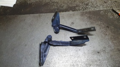 Петля капот петли ford focus mk1 2002 lift 1.8 tdci дизель комплект фото №1