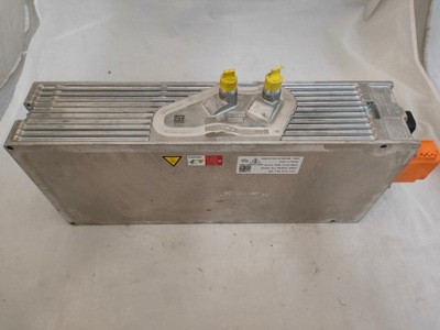 Зарядное устройство напряжения аккумулятор porsche taycan фото №1