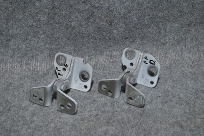 Dodge ram 1500 v 2019+ петлі двері правий перед фото №1