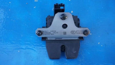 Volvo s60 v60 ii - замок крышки багажника фото №1