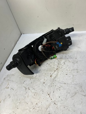 Подрулевой переключатель переключатель комбинированный renault clio iii 8200627602 фото №1