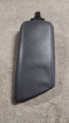 Alfa romeo giulia підлокітник фото №1