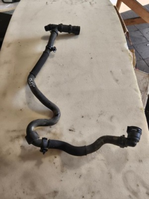 Peugeot citroen opel 1.6 thp труба шланг воды 1800580415 фото №1