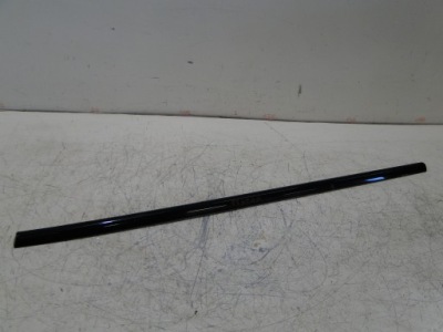 Opel adam молдинг крила скло права задня фото №1