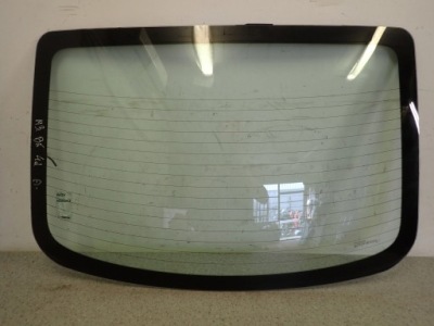 Mazda 3 седан bk 03-08 стекло задняя фото №1