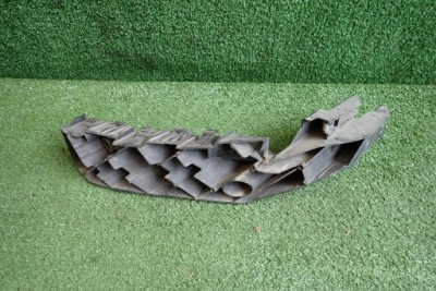 Направляющая лампы jeep grand cherokee wk2 2015 левый фото №1