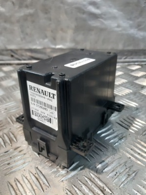 Блок управления модуль mid 144 vecu renault magnum dxi 7420908555 фото №1