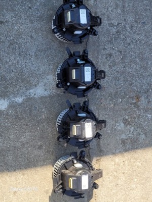 Двигатель вентилятор peugeot rifter 2018 - фото №1