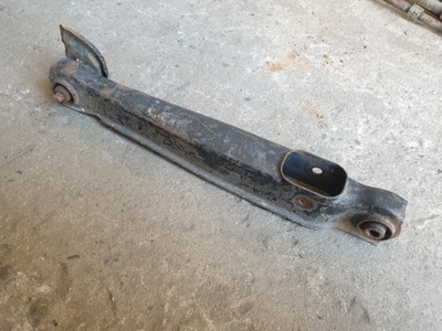 Mitsubishi colt v cj0 97-03 важіль l/r задня нижній фото №1