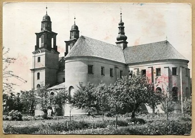 GIDLE / pow. Radomsko :: Barokowy kościół dominikanów