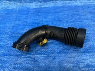 Шланг труба воздуха ds3 crossback 1.5 blue hdi 1160116 9810921280 фото №1