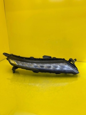 Лампа права led mitsubishi eclipse cross lift 21r - 92206010 фото №1