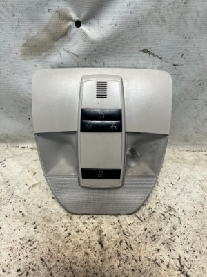 Mercedes klasa b w245 лампа кабіни стельовий фото №1