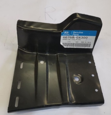 Hyundai i10 напрямна кронштейн лампи лівий перед фото №1