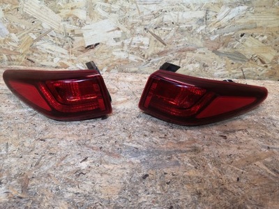 Hyundai kona лампа права ліва задня led фото №1