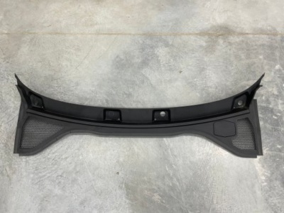 Жабо audi a3 8y оригинал 8y1819403 фото №1