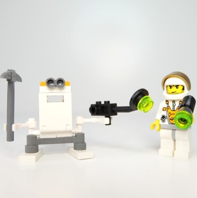 Lego 5616 Mars Mission Mini Robot mm003