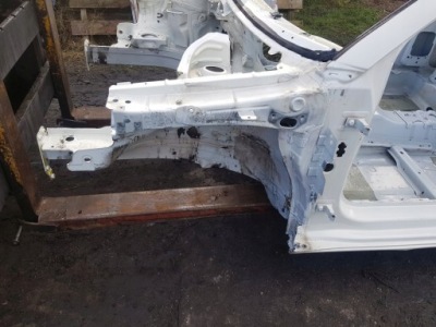 Audi a1 8x левый подкрылок лонжерон ly9k фото №1