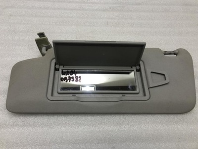 Захист козирок лівий mercedes w204 a2048104310 фото №1