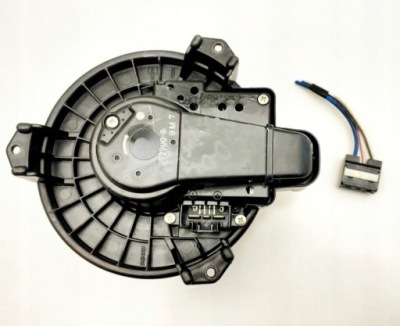 W-wa оригінальна повітродувка вентилятор обдув салону, toyota prius iii 3 фото №1