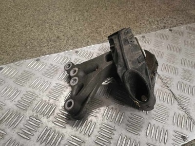 Подушка двигуна peugeot оригінальний номер 9676780580 фото №1