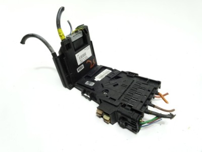 Peugeot citroen - модуль напряжения 28236841 фото №1