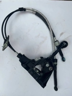 Fiat 500x домкрат тросы переключения передач 1.4 t.b фото №1