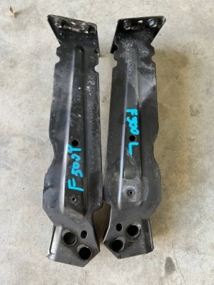 Abarth 595 зона деформації ліва права фото №1