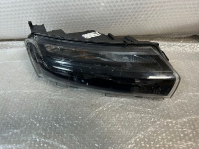 Dacia spring правая лампа led передняя фото №1