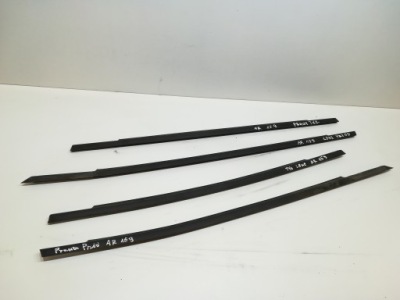 Молдинг уплотнитель стекло дверь перед задняя левая lub правая alfa romeo 159 фото №1