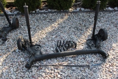 Citroen c1 ii peugeot 108 toyota aygo підвіска задній повний балка oś фото №1