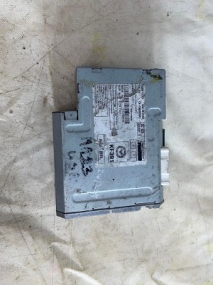 Mazda 3 19- усилитель тюнер аудио usa фото №1