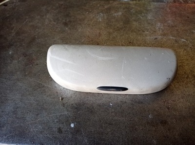 Opel corsa c - бардачок na накладки на фары фото №1