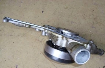 Mercedes g-klasa w463 5.0 v8 насос wody фото №1