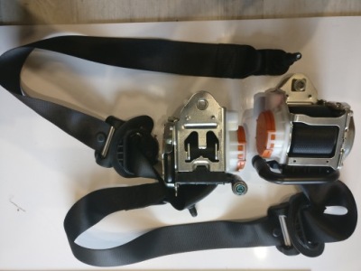 Mercedes glb x247 19- ремень правый  перед передний оригинал  2478604201 фото №1