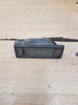 Лампа освещение номерного знака задняя citroen c8 фото №1