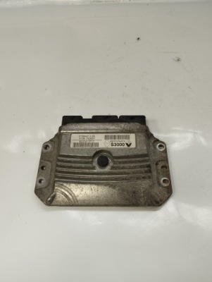 Renault modus блок управления бортовой компьютер двигателя 8200376474 фото №1