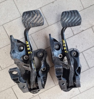 Педаль потенциометр тормоза renault megane v e-tech 46501-5mp0a фото №1