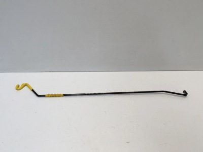 Seat arona 2019 опора стержень капот фото №1