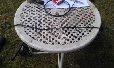 Mazda premacy - дріт підпора капот фото №1