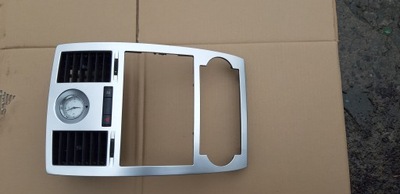 Рамка радио панель chrysler 300c 300 часы фото №1