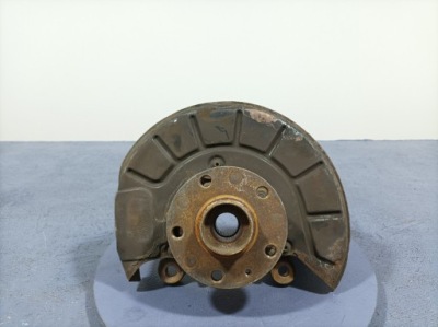 Skoda superb ii 2.0 tdi 140 km поворотний кулак ступиця перед права фото №1