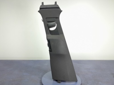 Volvo xc60 ii захист стійка b ліва 32132588 фото №1