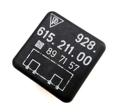 Porsche 928/s4 реле 92861521100 фото №1