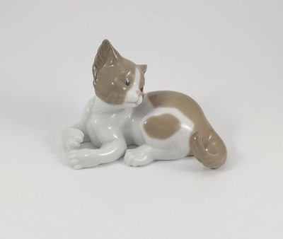 Figurka Porcelanowa - KOT - LLADRO NAO