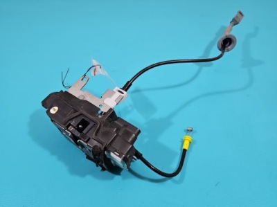 Замок задня правий 31349897 volvo v90 6pin фото №1