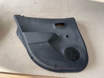 Обшивка дверь задняя левый toyota yaris iii 11- фото №1